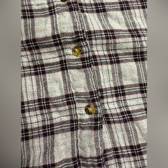 Gilded intent frayed hem Plaid Button-Up Women’s Top - Picture 9 of 9
